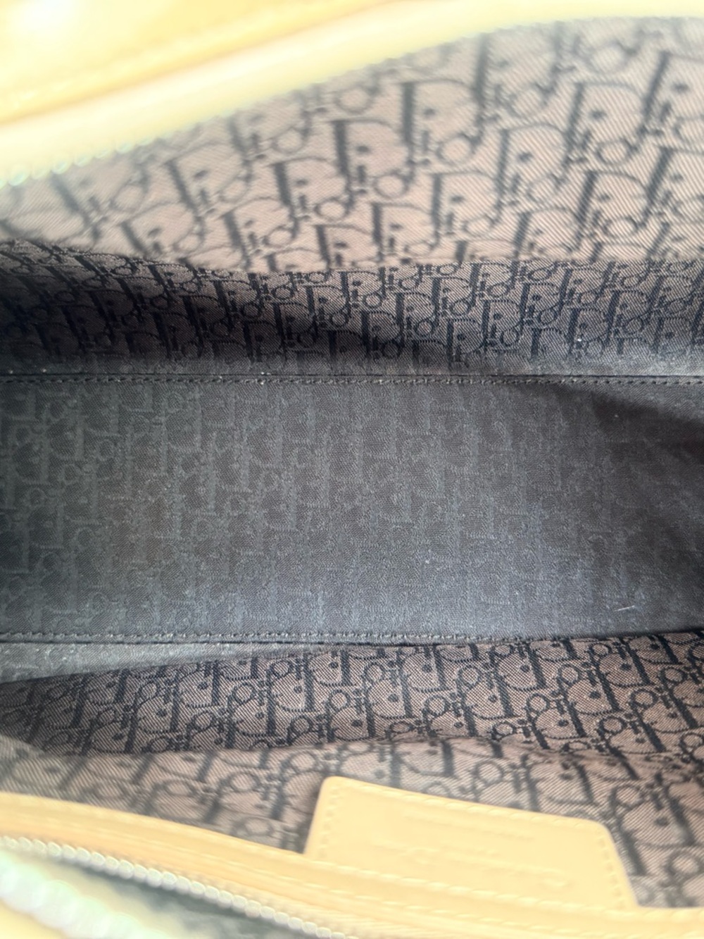 Lady Dior Biege Patent Large Bag - Picture 10 of 17